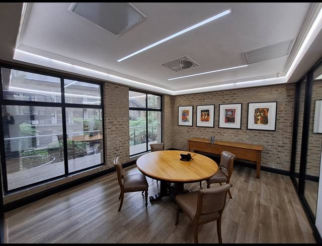 335M² OFFICE FOR SALE IN MELROSE ARCH